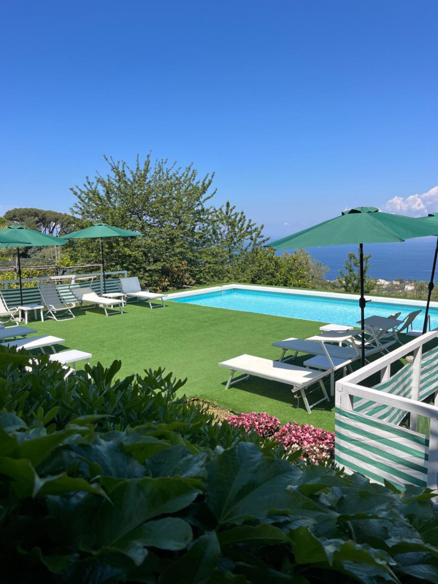 Sorrento Garden Hotel Exterior foto