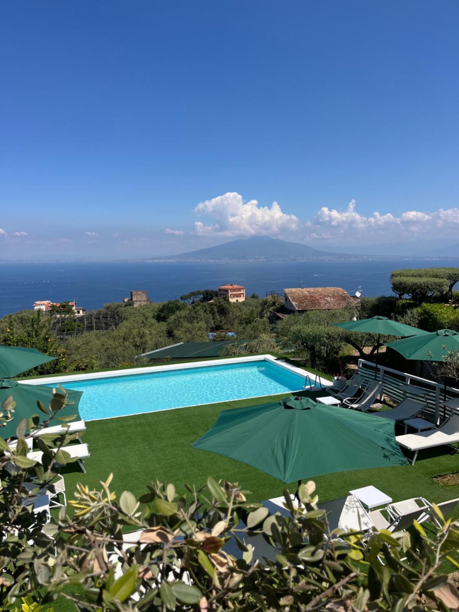 Sorrento Garden Hotel Exterior foto