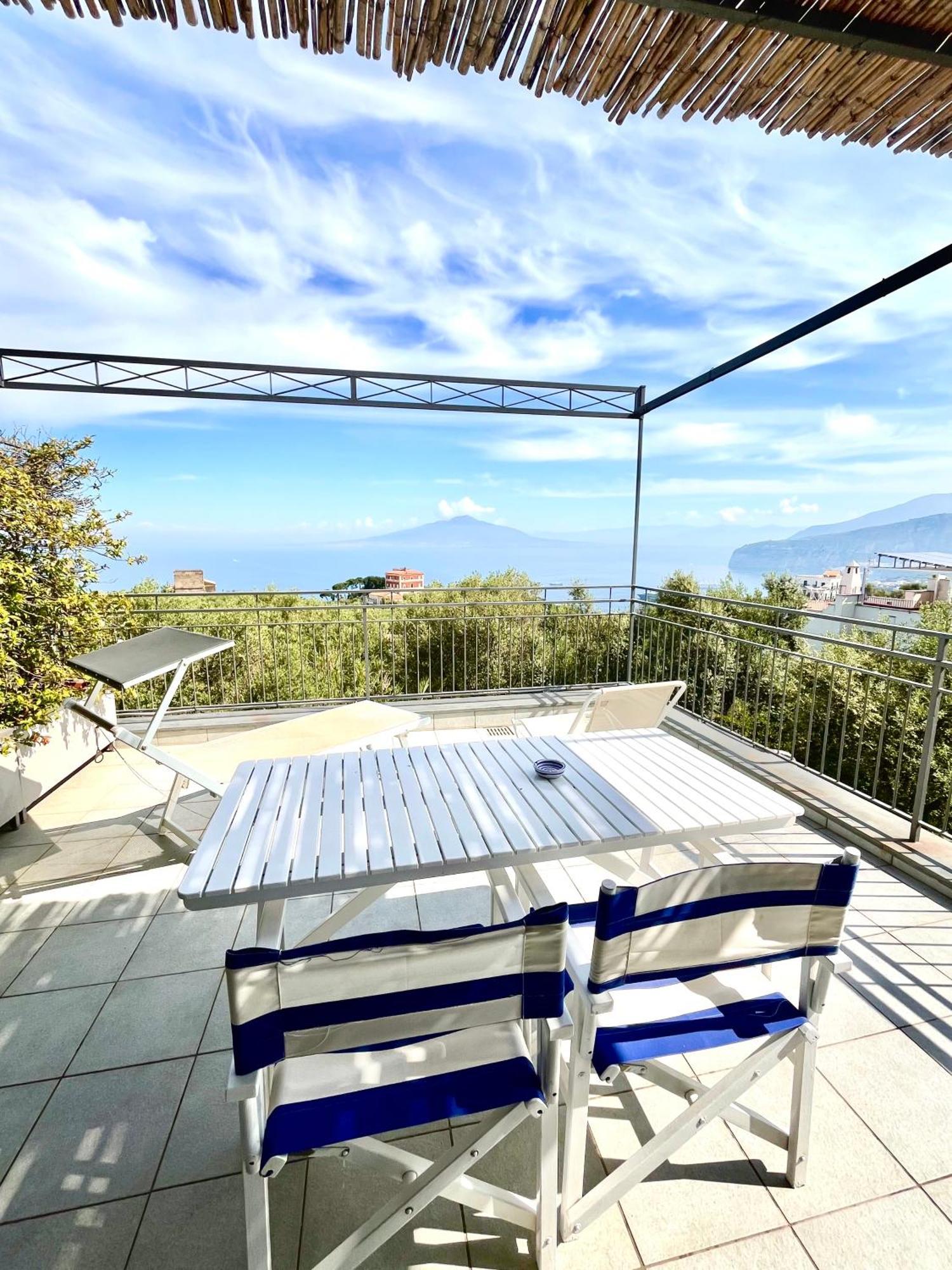 Sorrento Garden Hotel Exterior foto